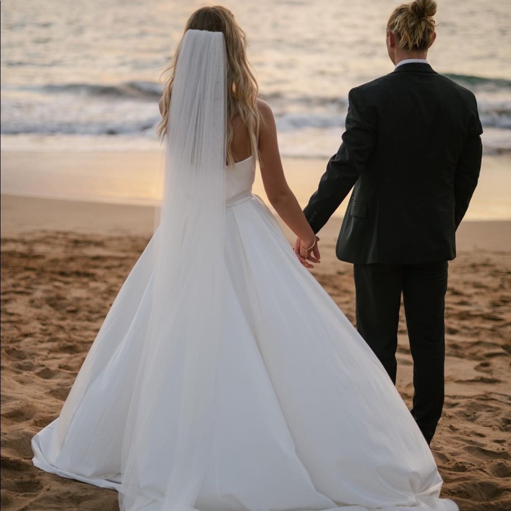 Calla Blanche Lamour Wedding dress - Picture 13 of 13